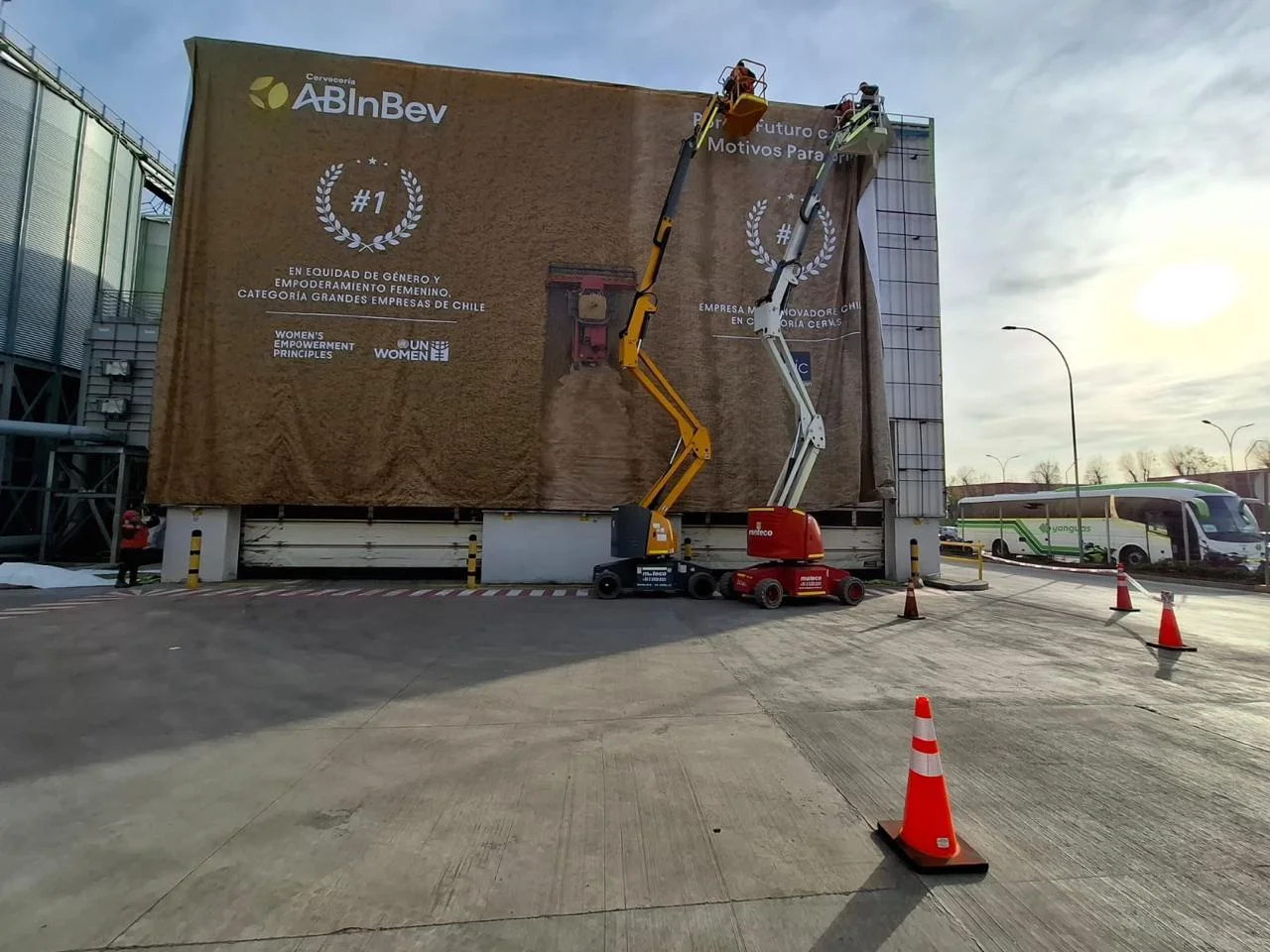 Gigantografías para Fachadas Corporativas